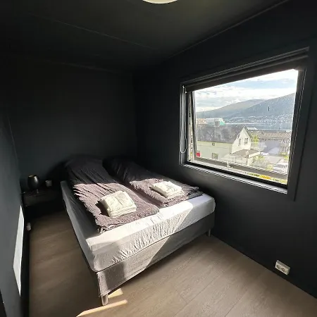 Remarkable 2-bed In * Tromso